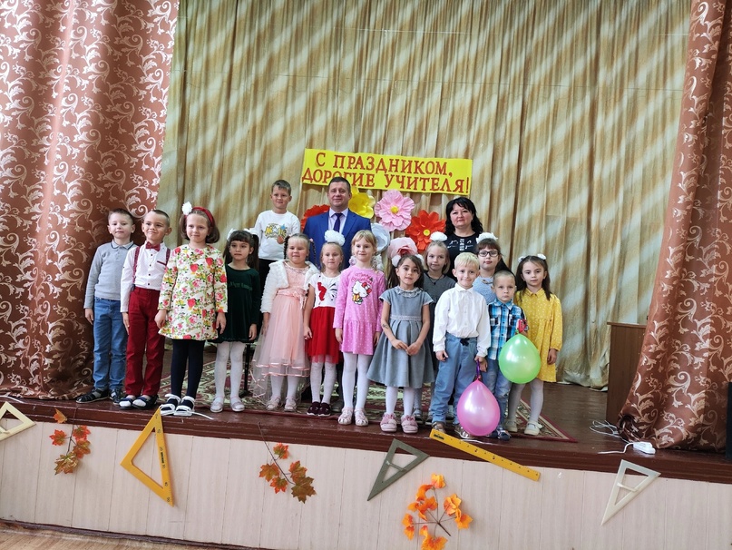 Поздравления от детского сада с.Терновка.